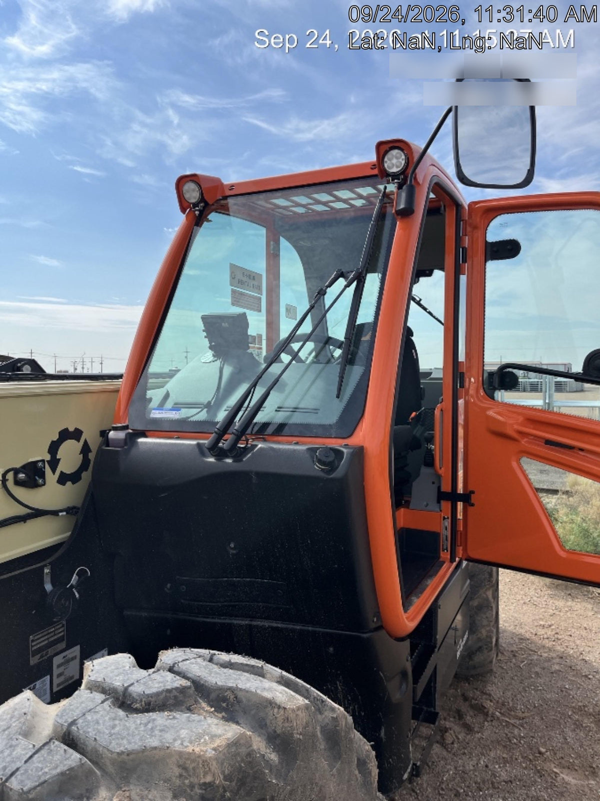 2026 JLG 1732