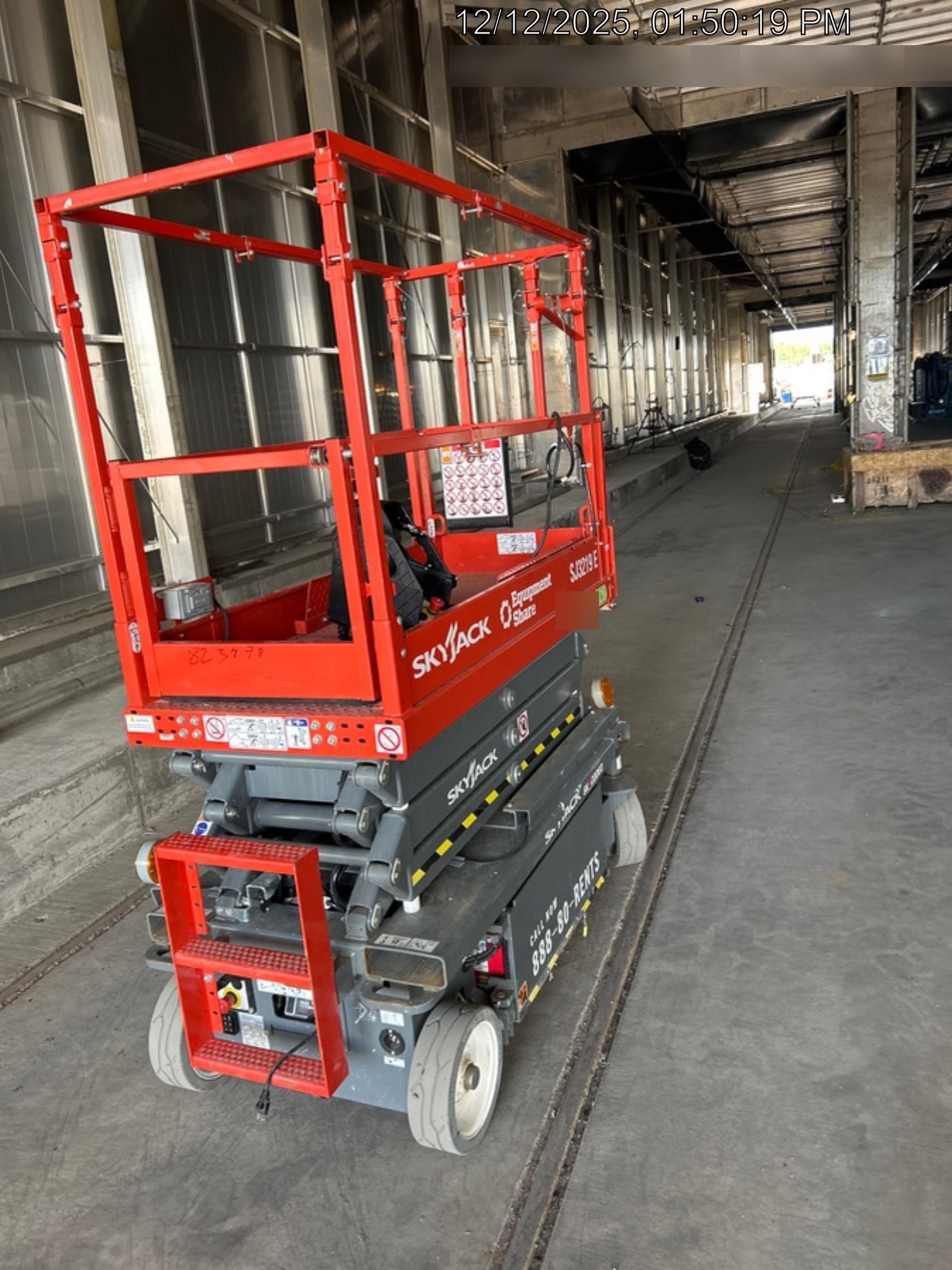 2024 SKYJACK SJ3219E