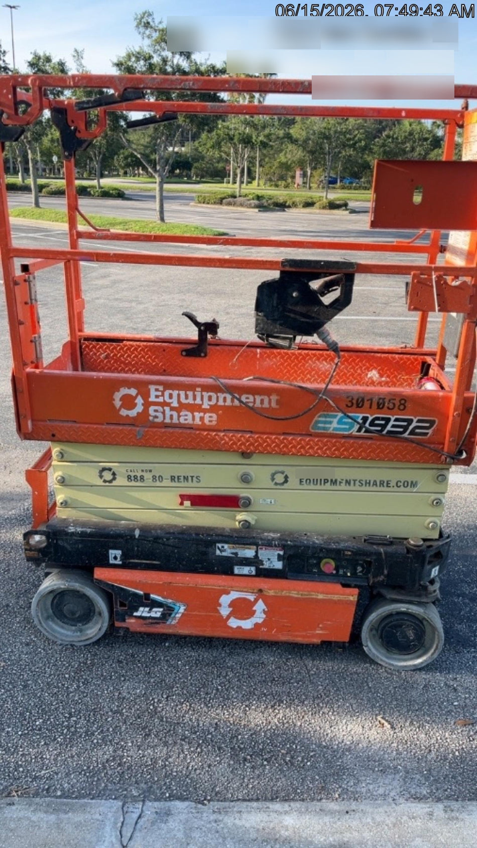 2023 JLG ES1932