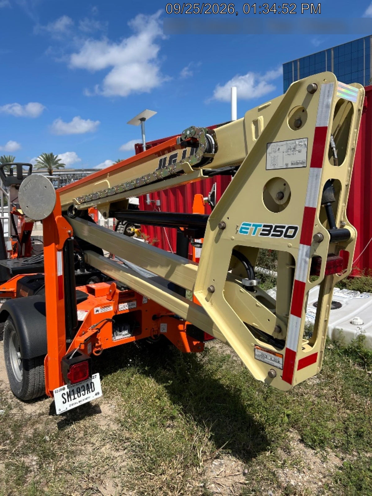 2025 JLG ET350