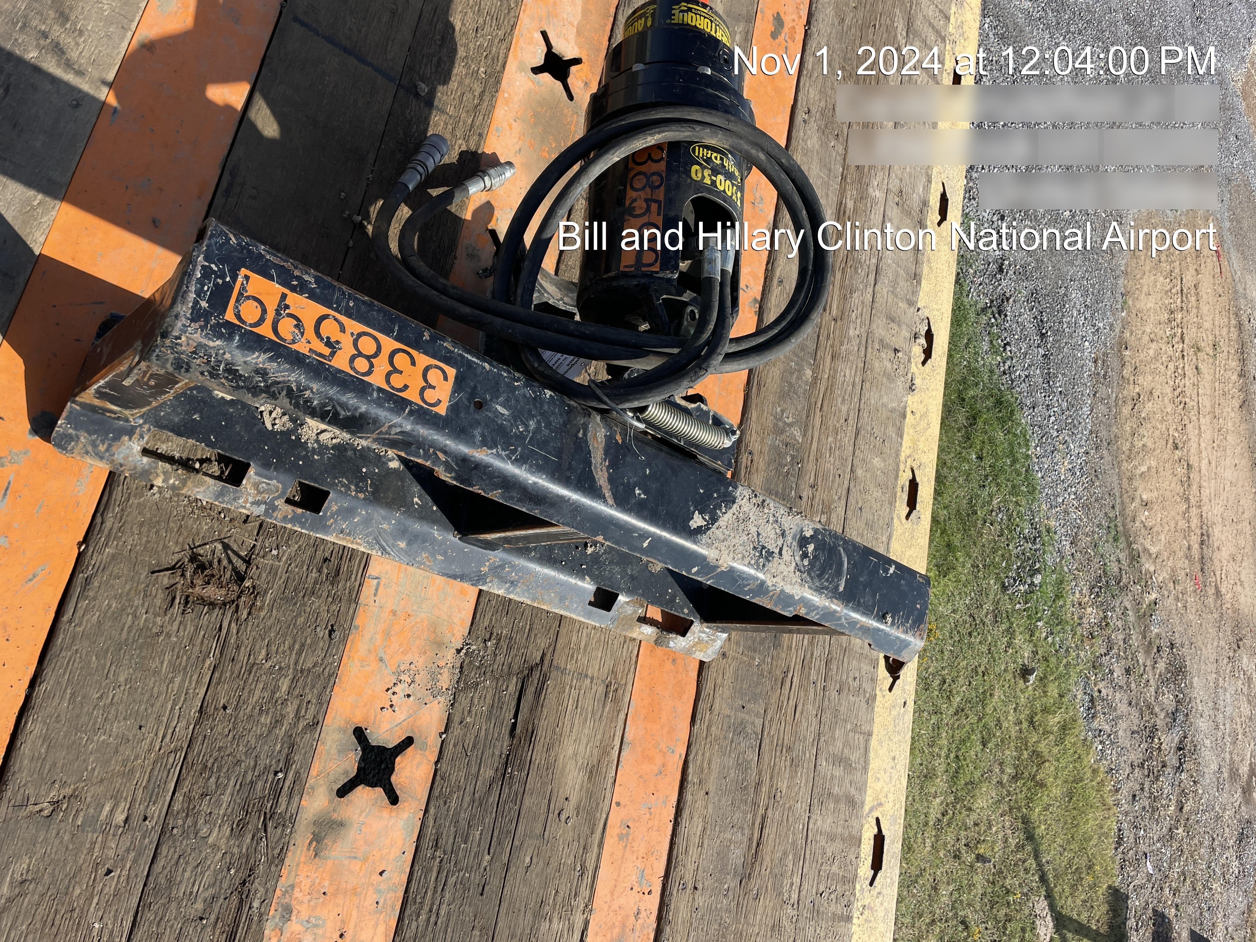 2023 AUGER TORQUE 3300-30