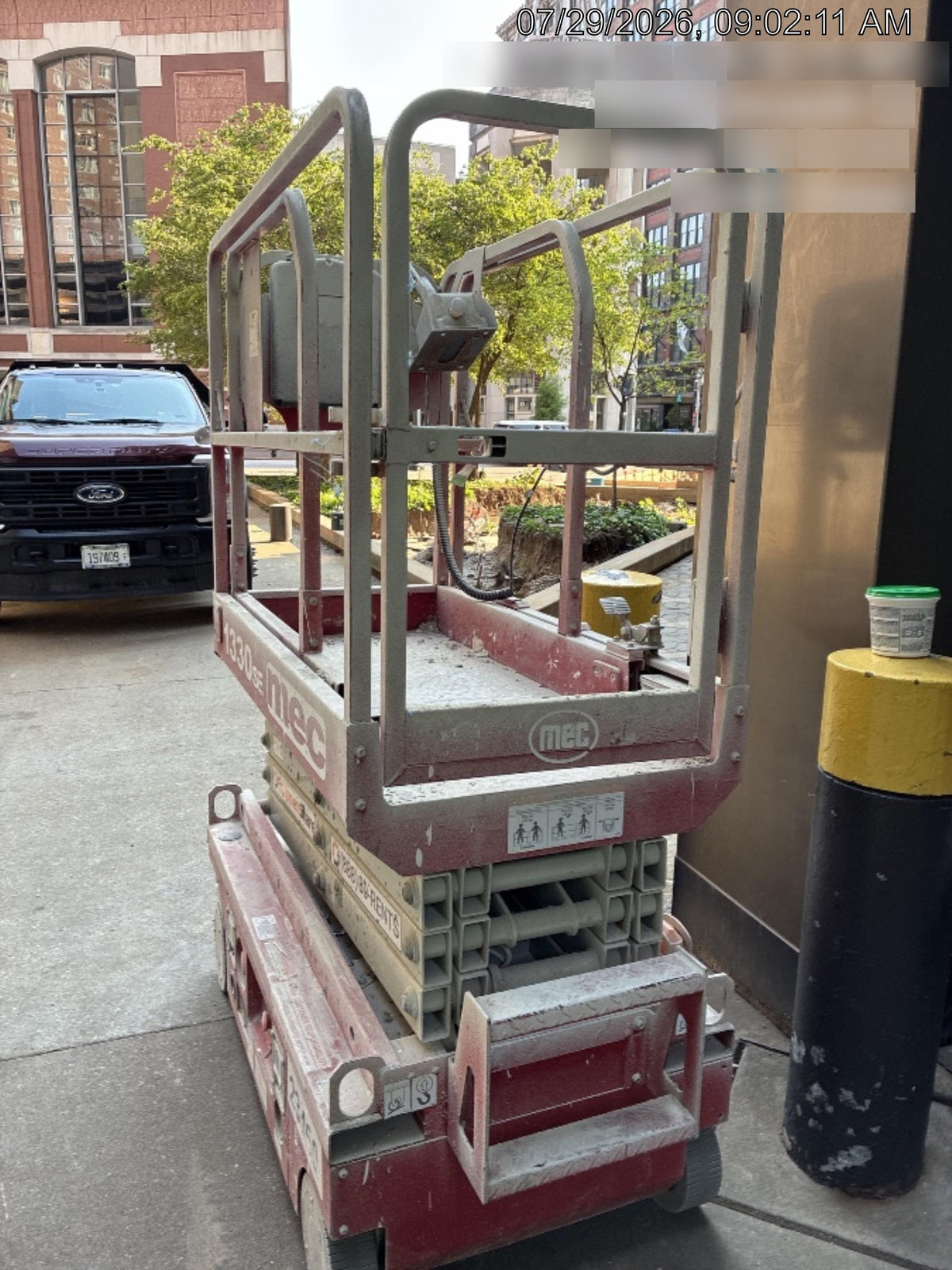 2019 MEC 1330SE MEC 1330SE w/ES Track Hardware, Full Extended 2 Year Warranty