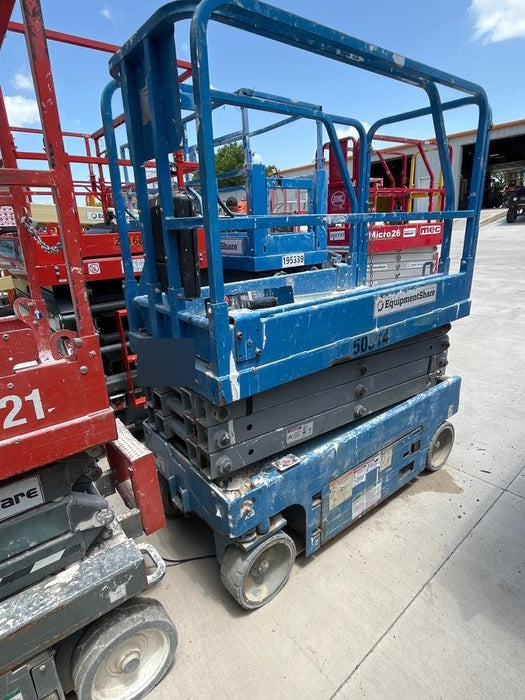 2019 Genie GS-1930 Fixed Rails with Chain Entry