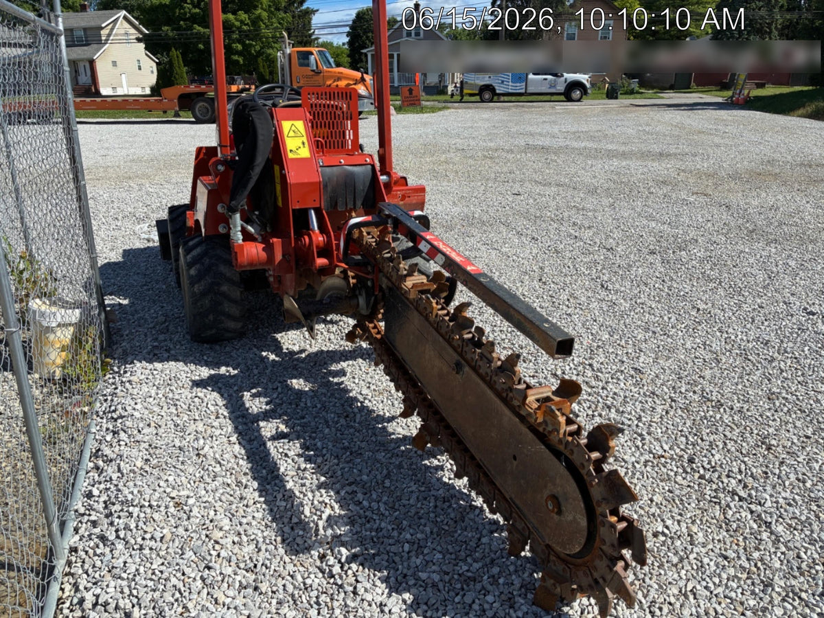 2022 DITCH WITCH RT45A