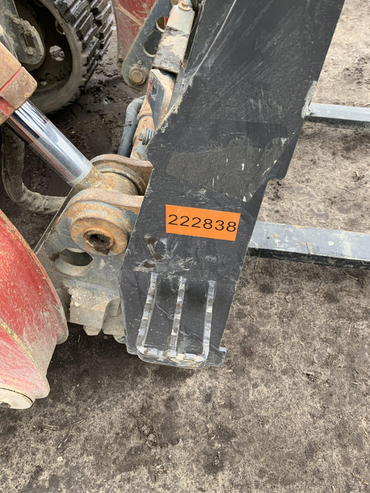 2022 PALADIN 48" Pallet Forks - Paladin