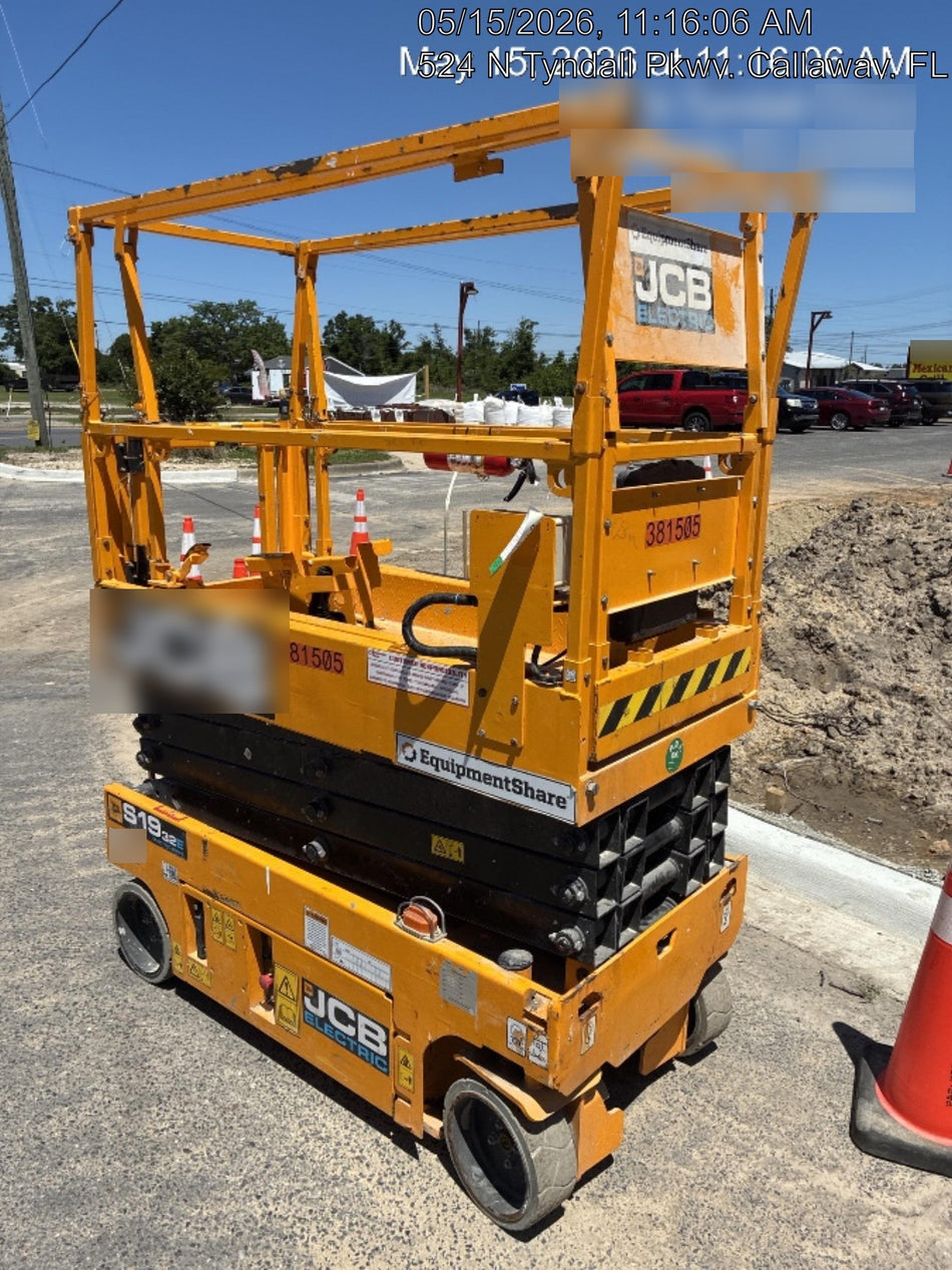 2024 JCB S1932E