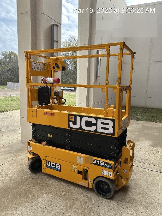 2024 JCB S1932E