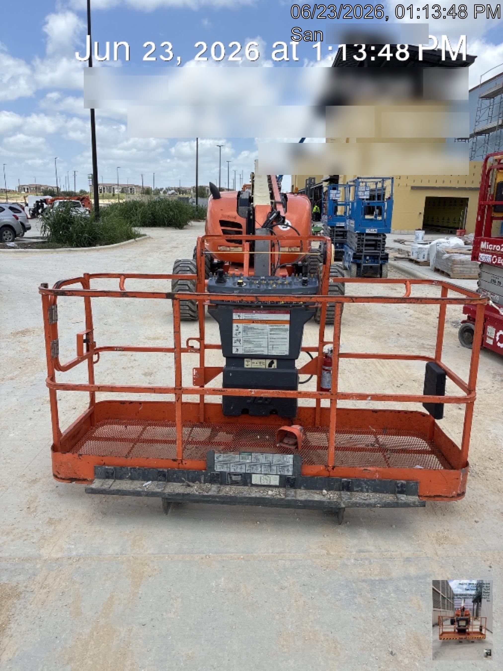 2019 JLG 600AJ