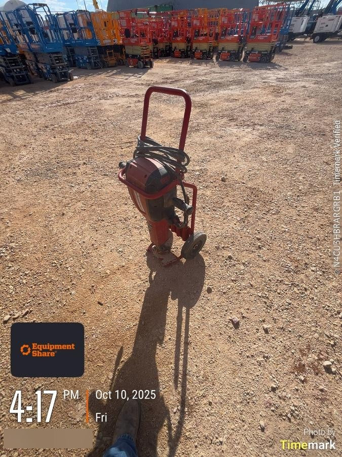 2021 HILTI TE 3000-AVR