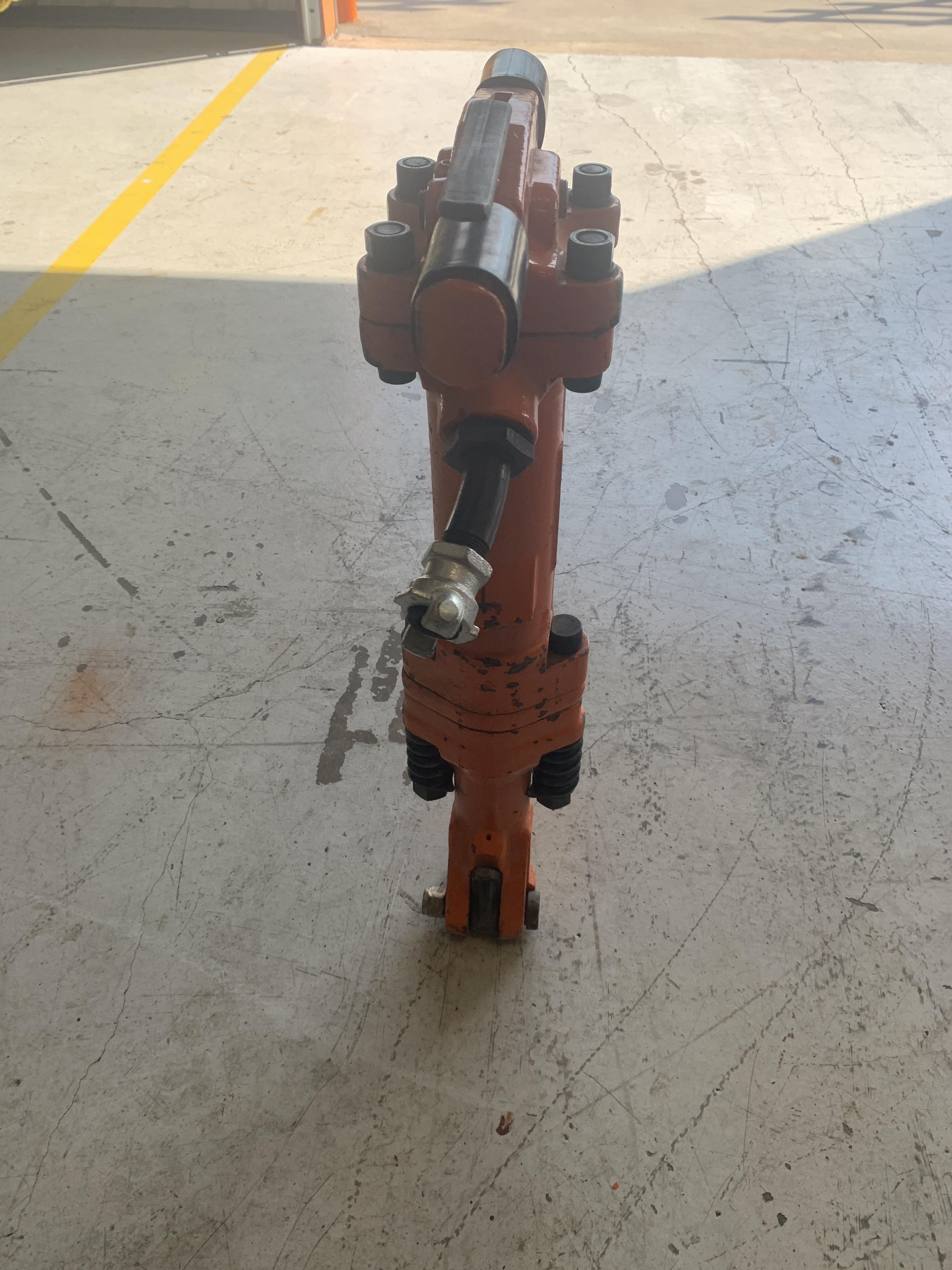 2020 MICHIGAN PNEUMATIC MP-TPB90-118