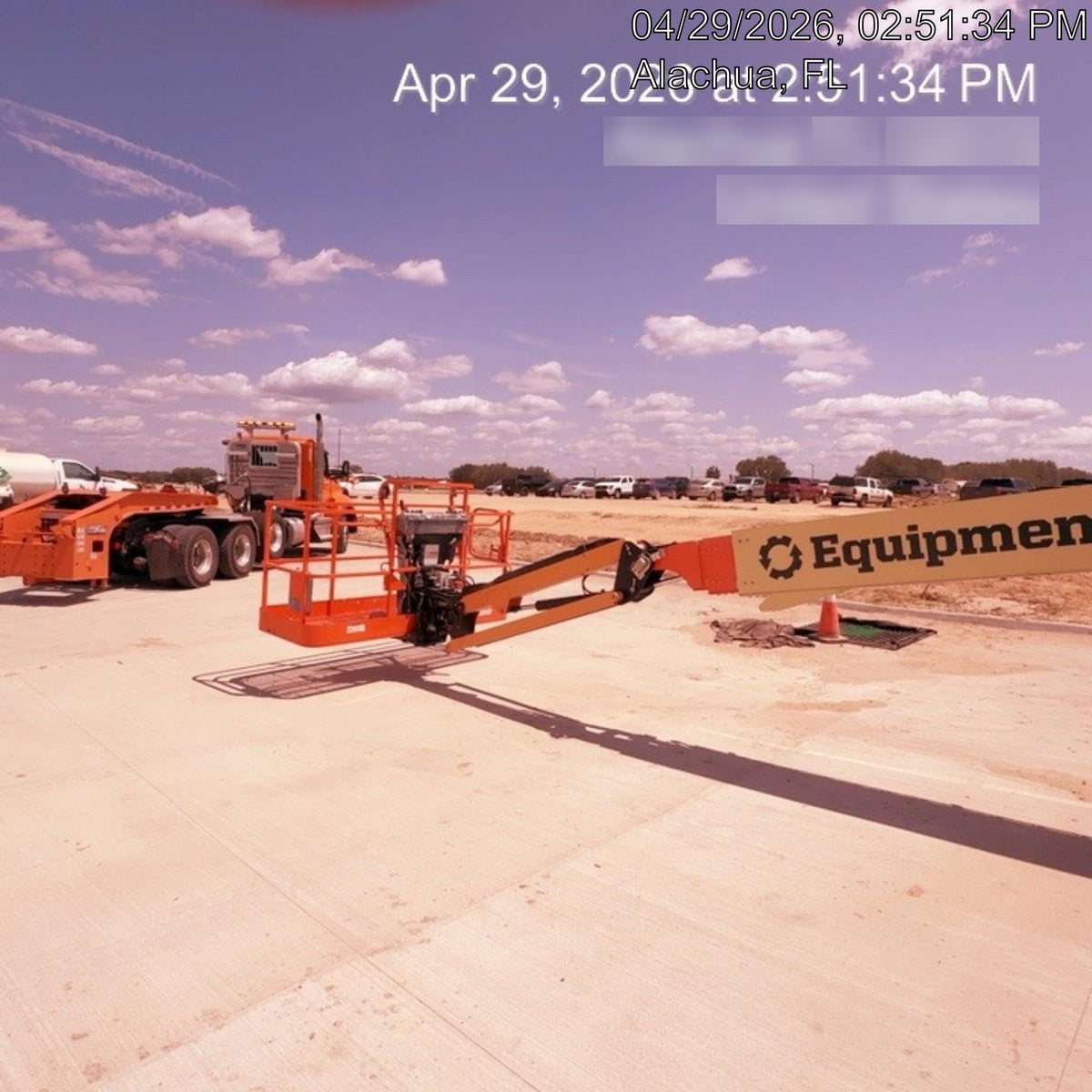 2022 JLG 660SJ