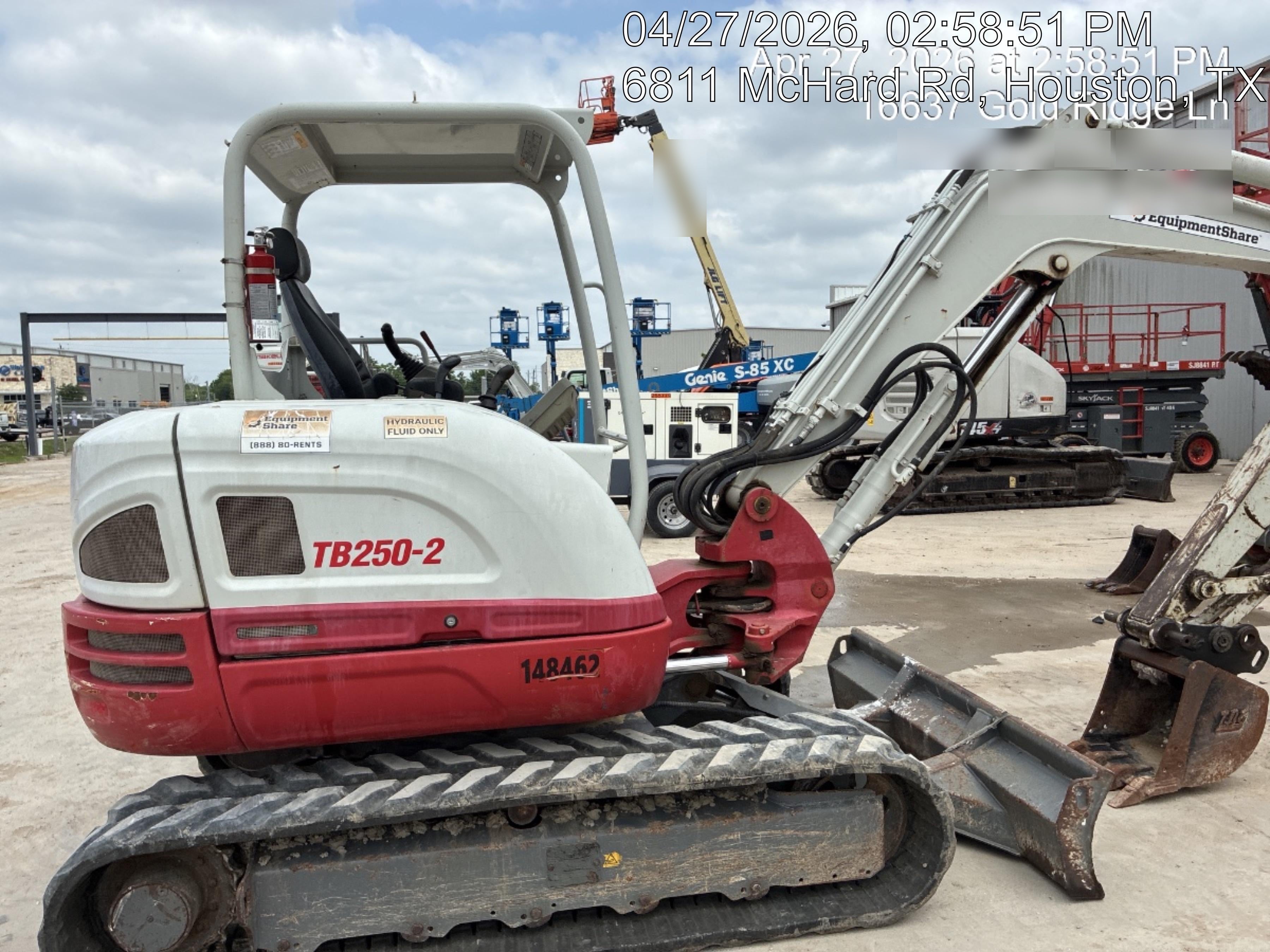 2021 TAKEUCHI TB250-2