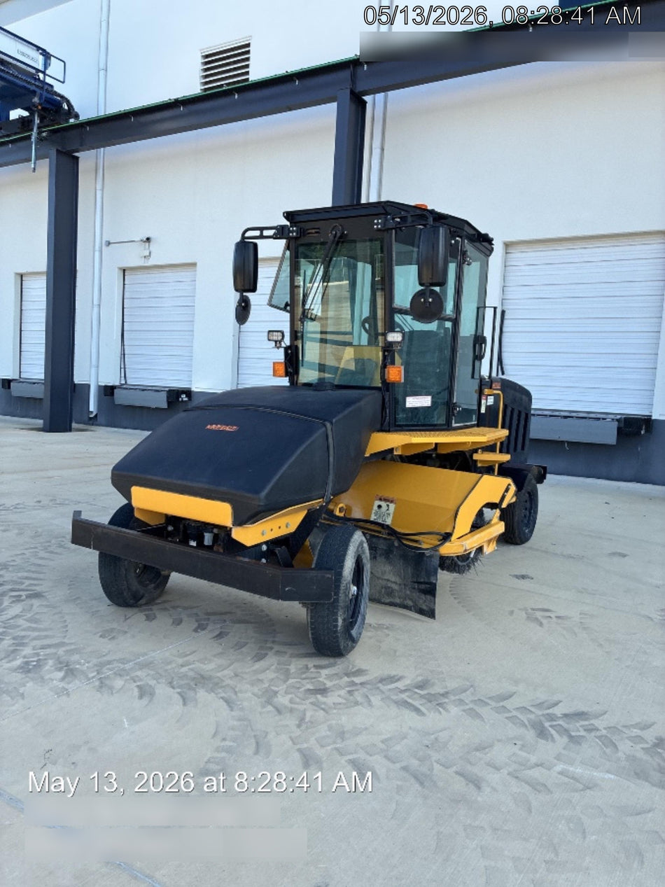 2023 LAYMOR SM450