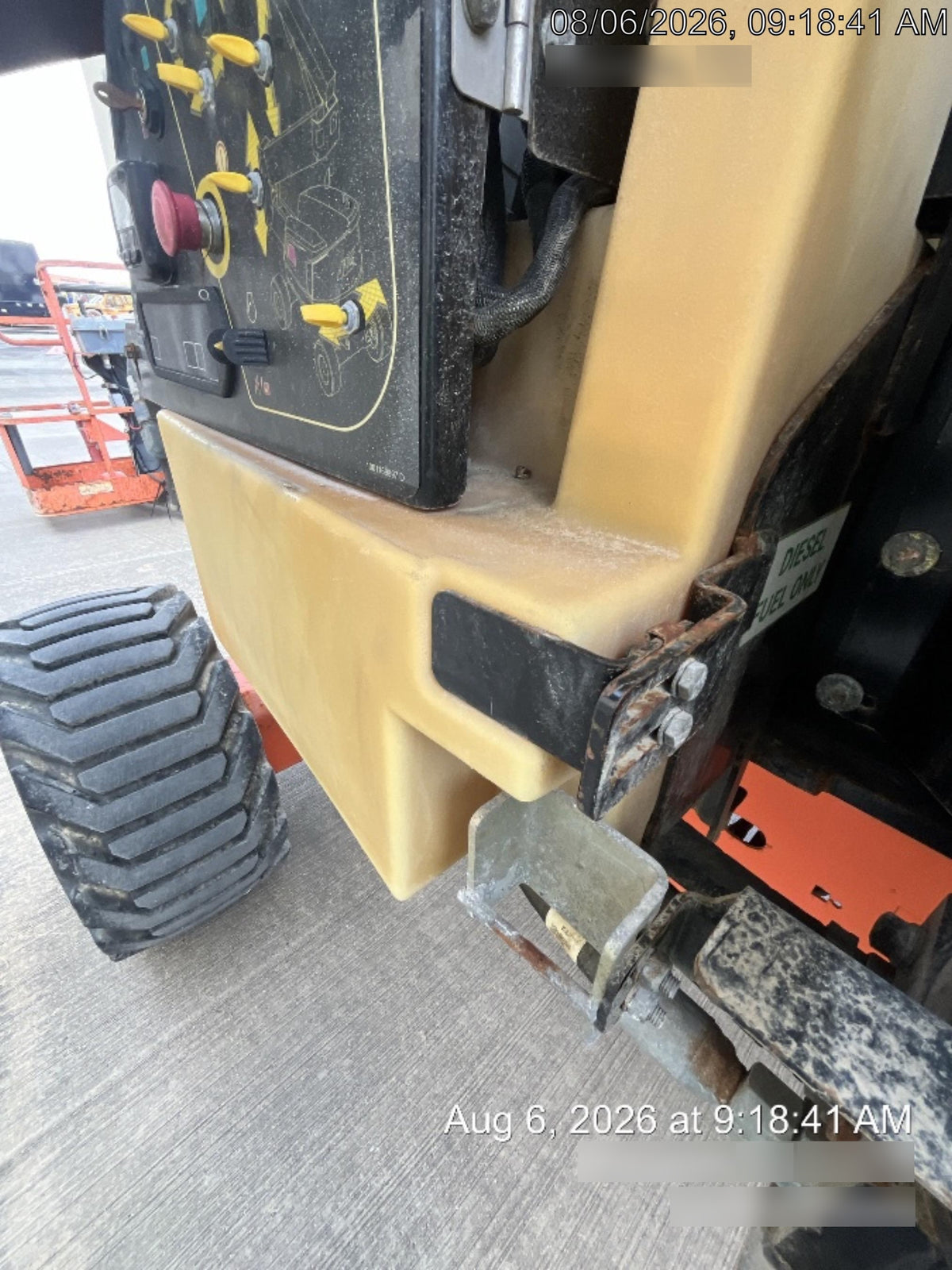 2019 JLG 450AJ