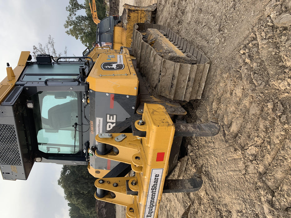 2020 JOHN DEERE 700L