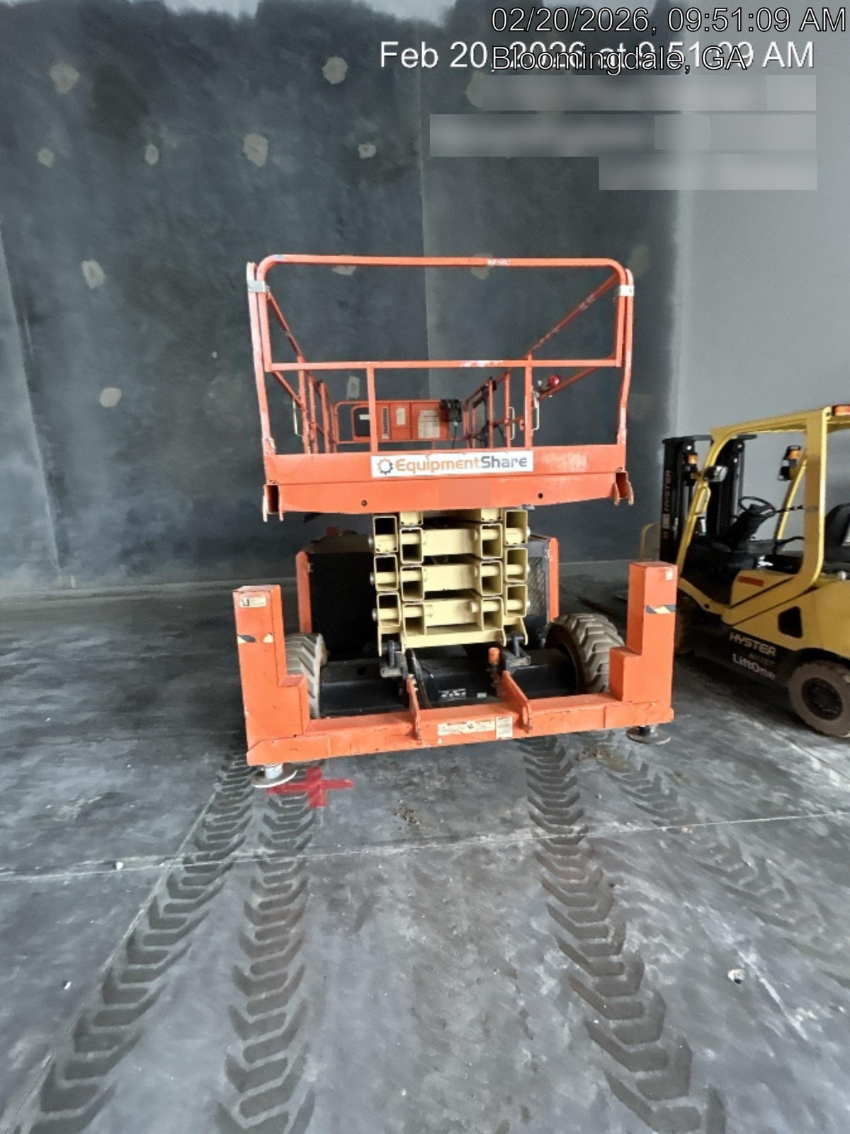 2019 JLG 430LRT