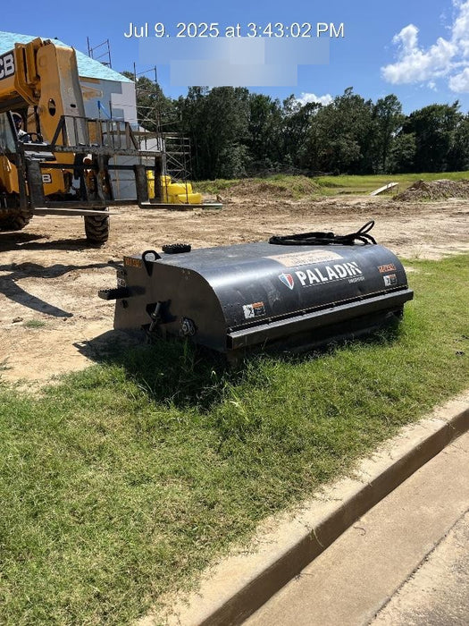 2021 PALADIN Sweepster SB72