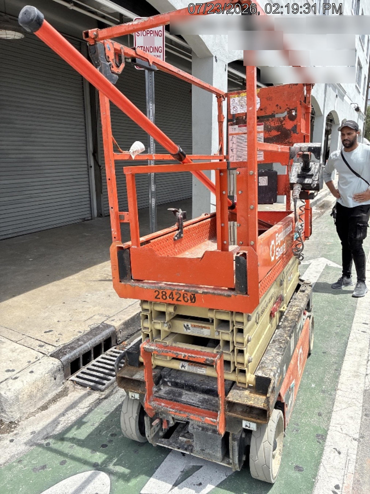 2022 JLG ES1932