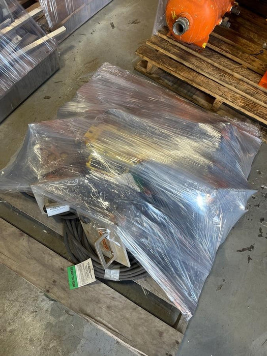 2022 WORKSITE LIGHTING PetroPRO Handy 24639