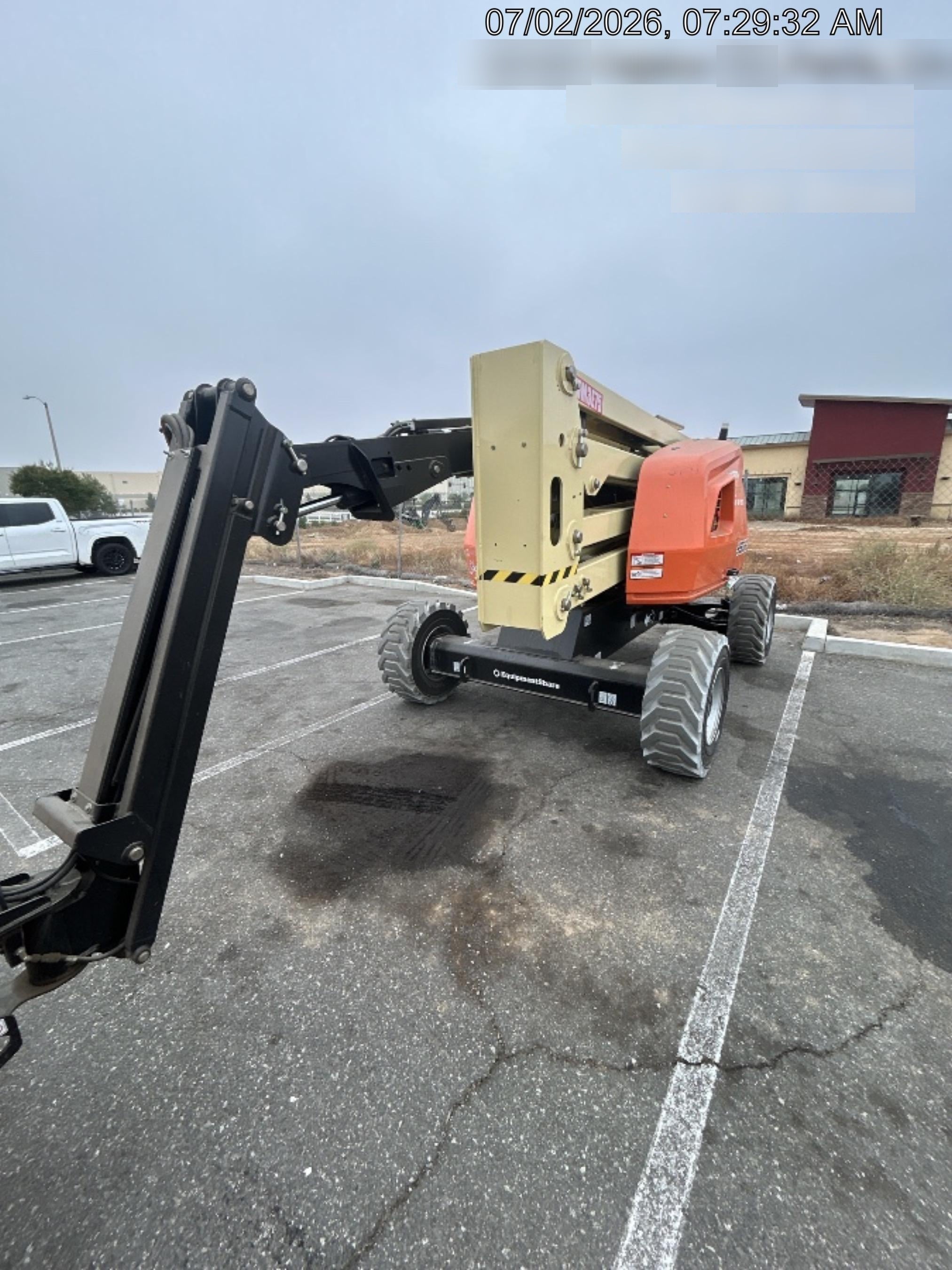2025 JLG 450AJ