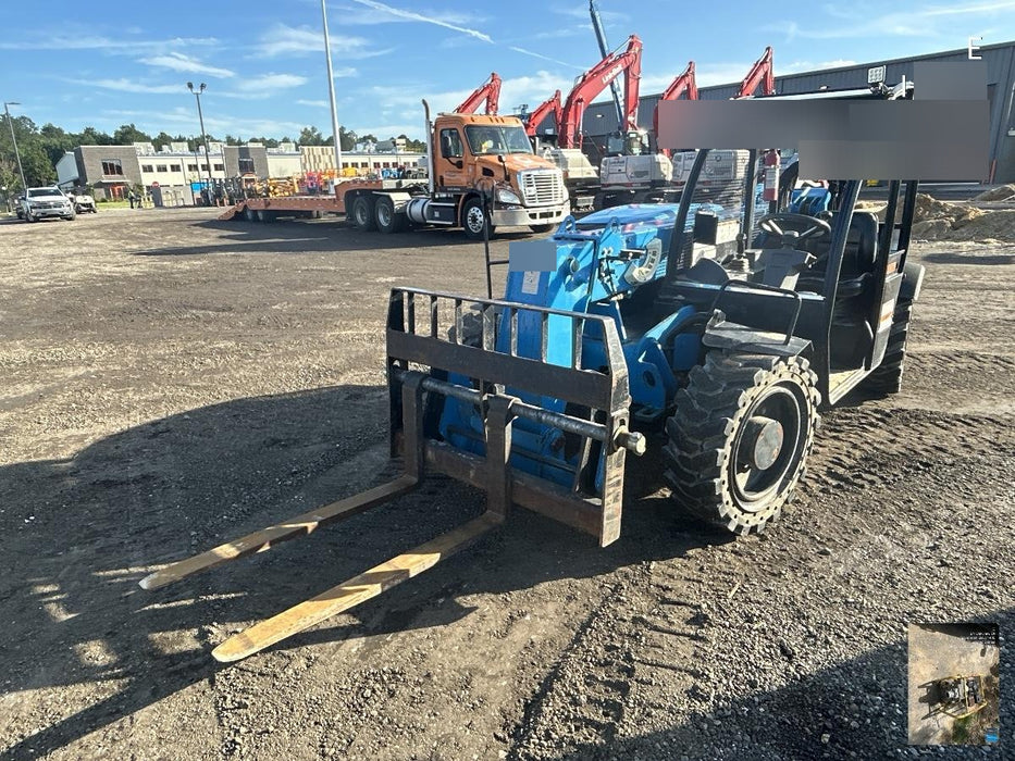 2020 Genie GTH-5519 Canopy, Solid Tires, Work Lights, Beacon, Aux Hydraulics, Back up Alarm