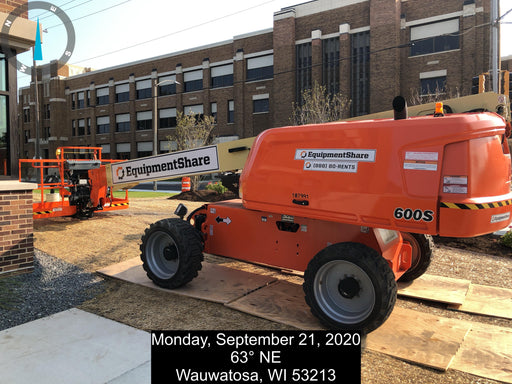2020 JLG 600S