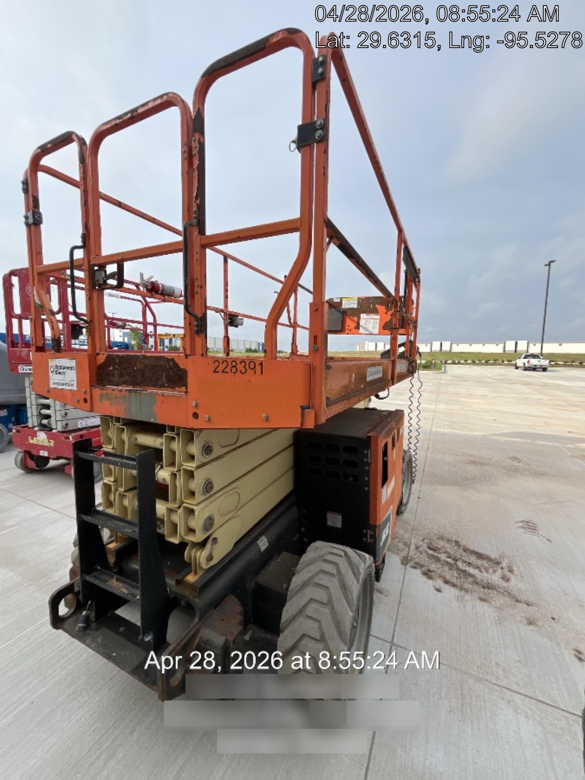 2022 JLG ERT4069