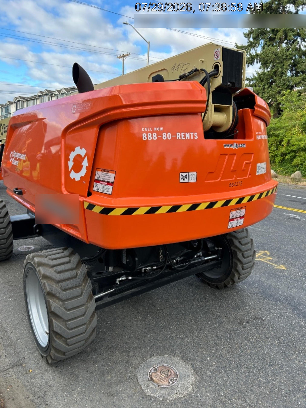 2025 JLG 660SJ