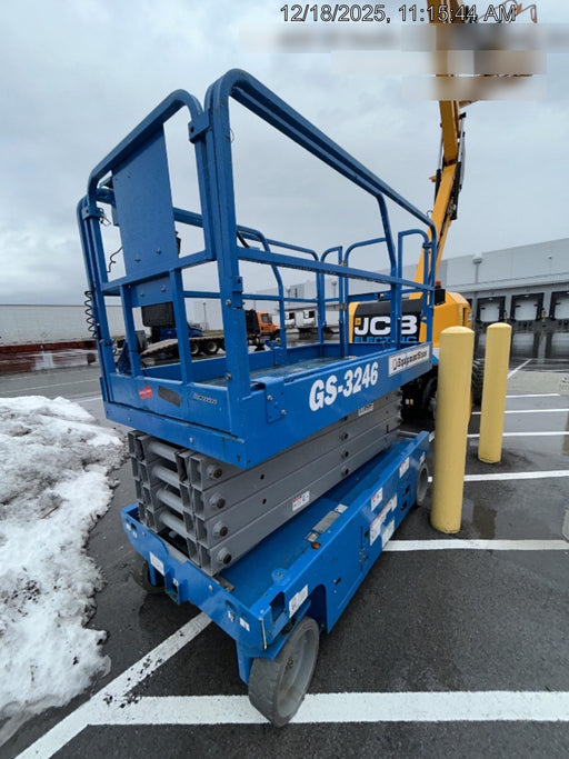 2020 Genie GS-3246 Standard, Folding full height swing gate