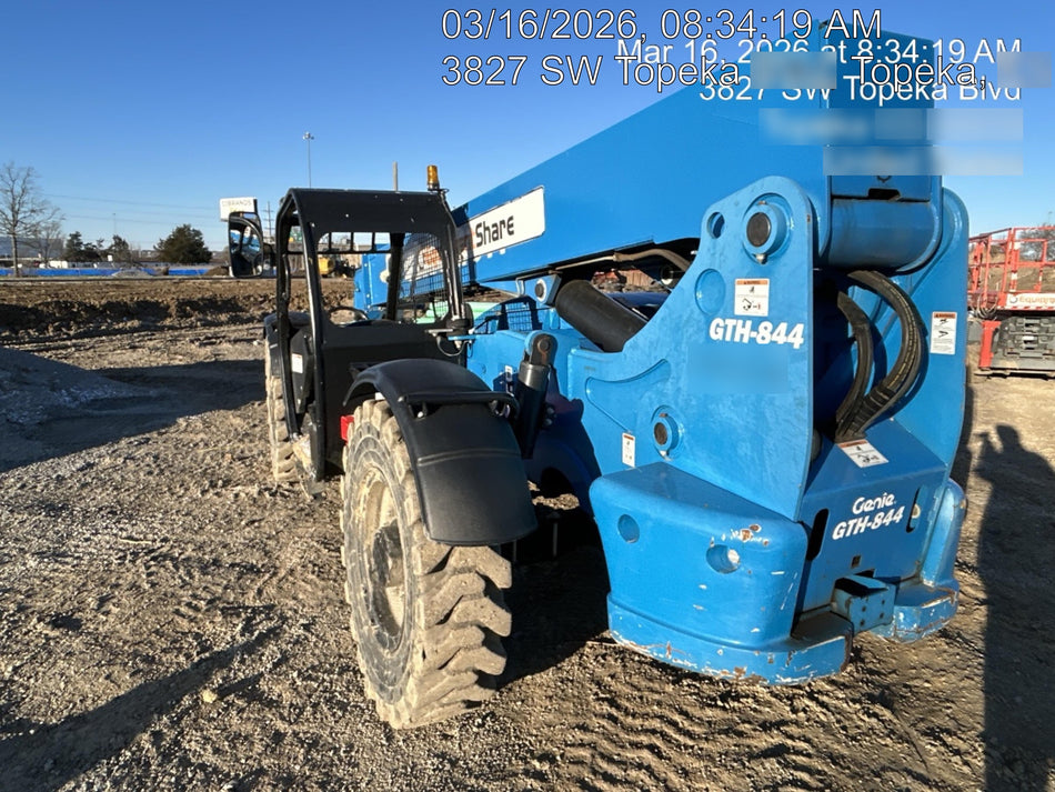 2018 Genie GTH-844 GTH-844 w/Open ROPS, Solid Tires, beacon/work lights, 60" carriage/forks