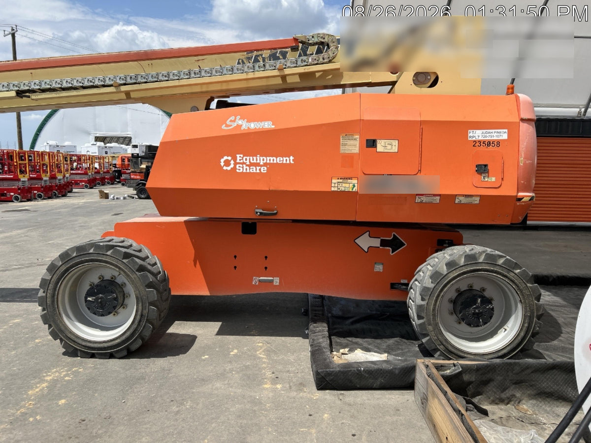 2022 JLG 860SJ