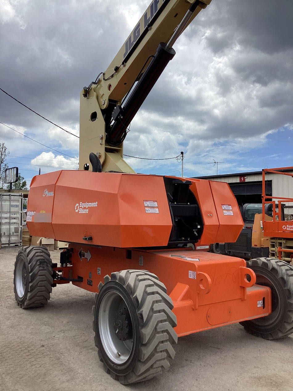 2023 JLG 860SJ