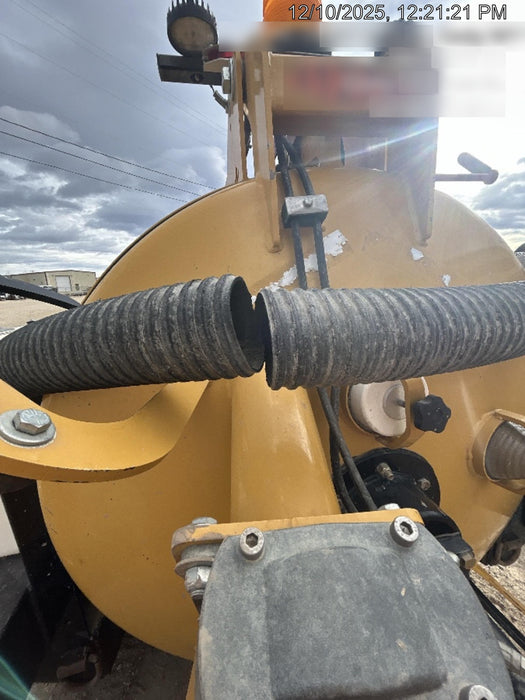 2023 Vac-Tron LP573XDT T4 Koehler Diesel Engine, 500 Gallon Debris Tank, x2 100 Gallon Water Tanks