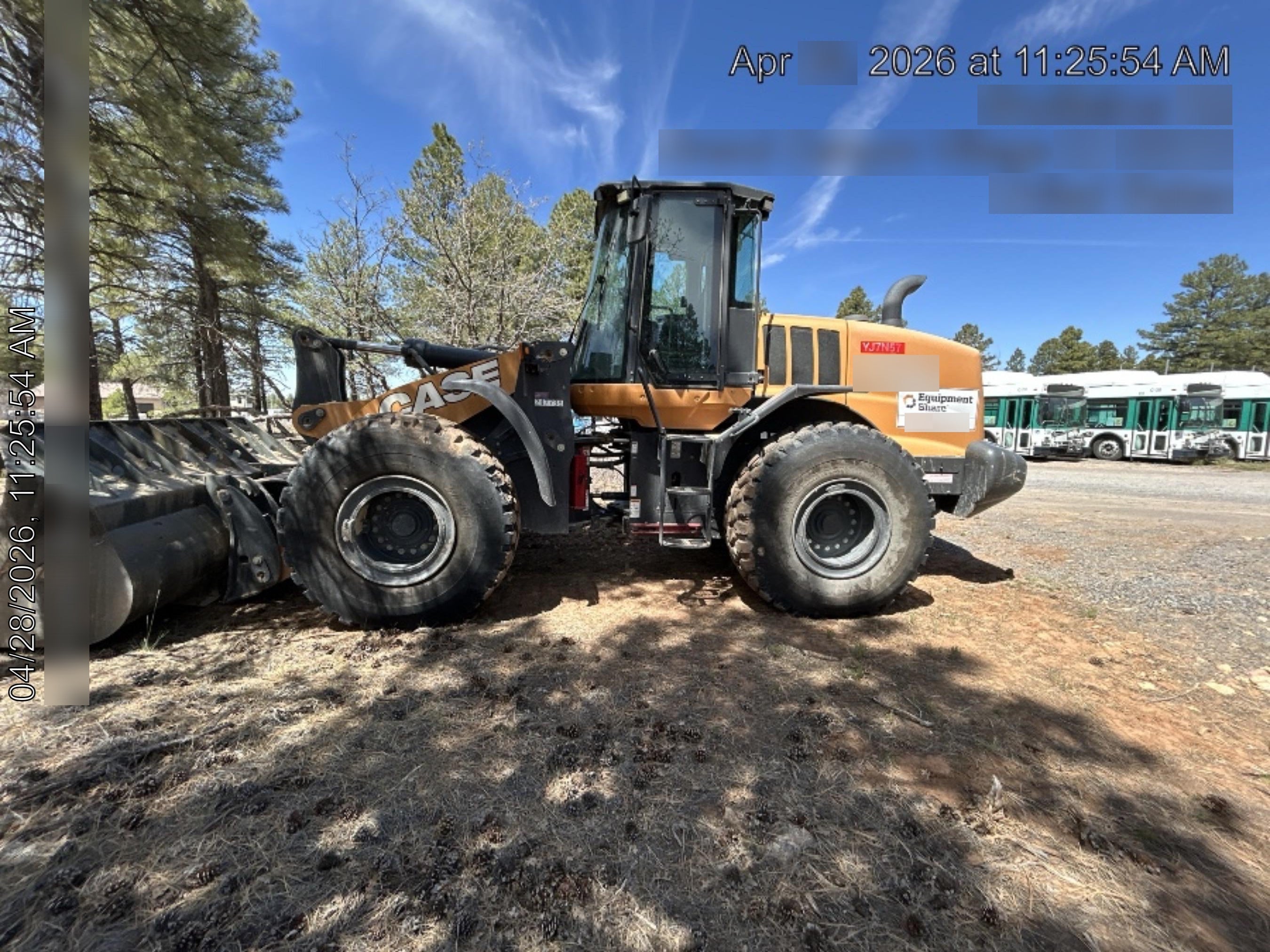 2022 CASE 821G