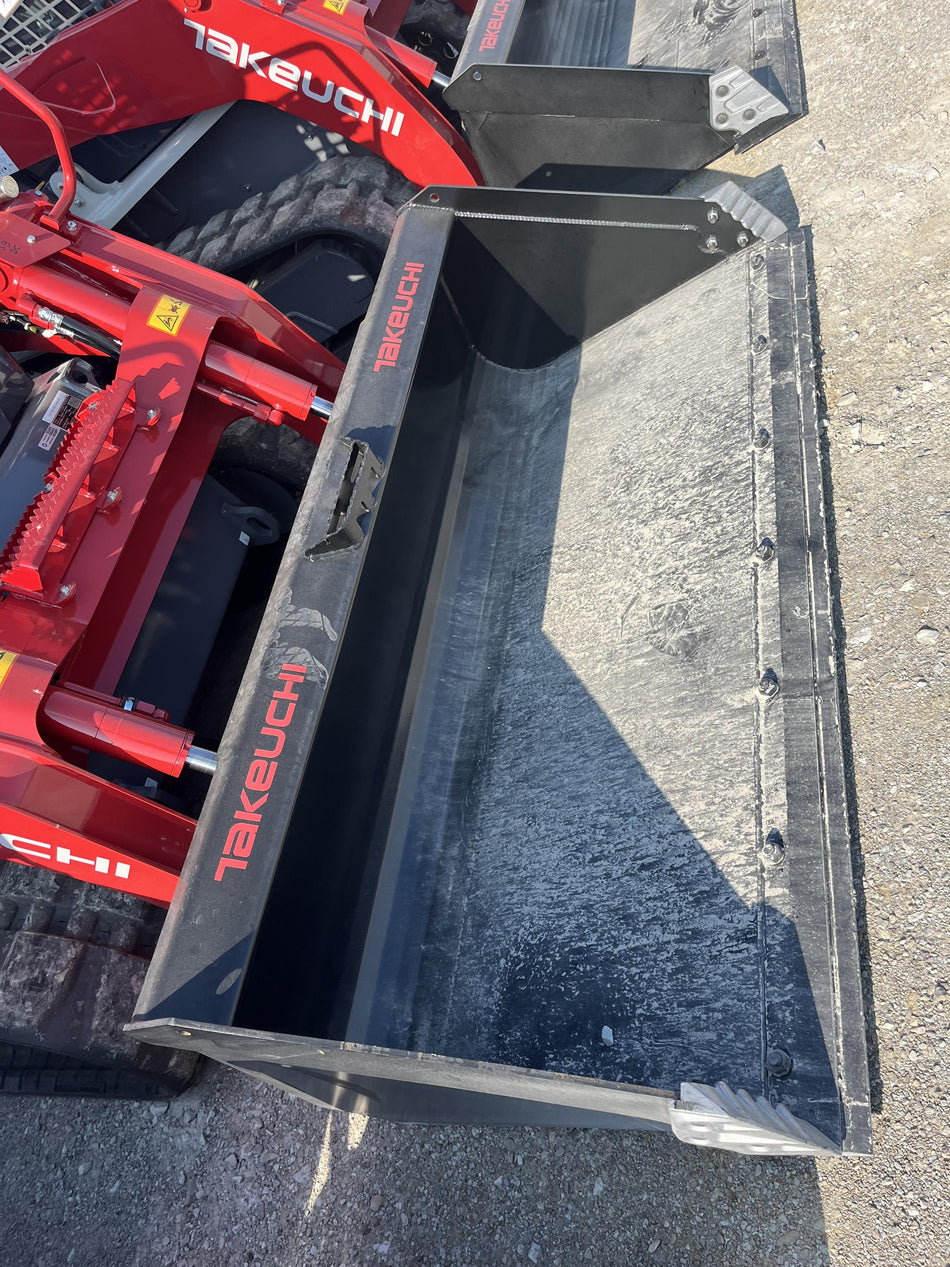 2025 TAKEUCHI 80" Smooth Bucket - Takeuchi