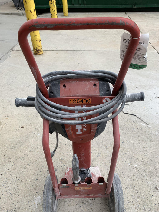 2021 HILTI TE 3000-AVR