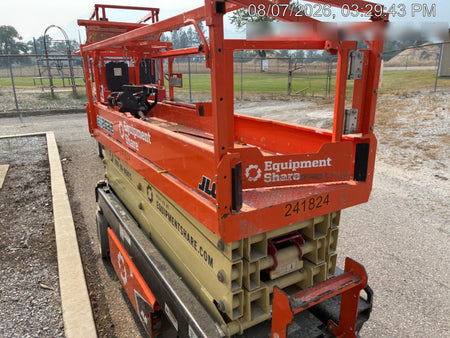 2022 JLG ES2632