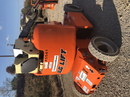 2019 JLG E450AJ