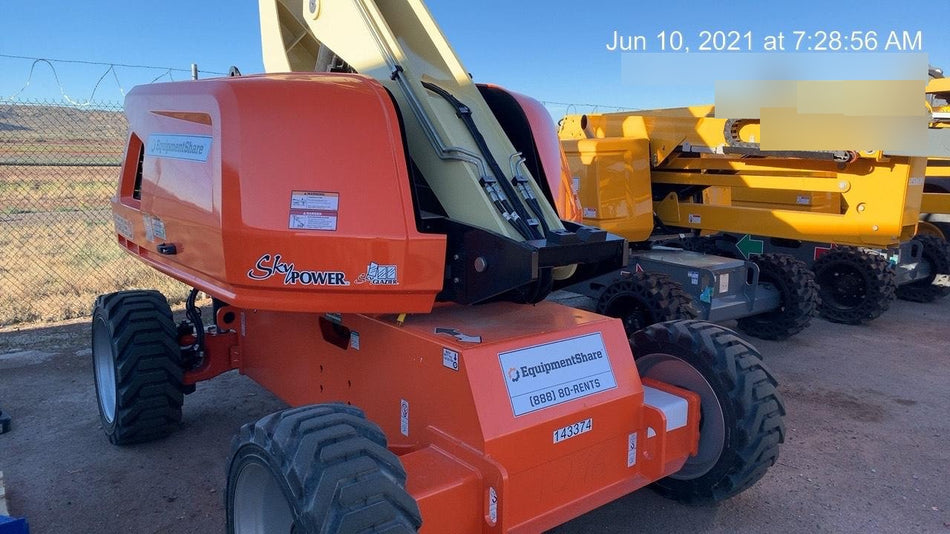 2021 JLG 660SJ