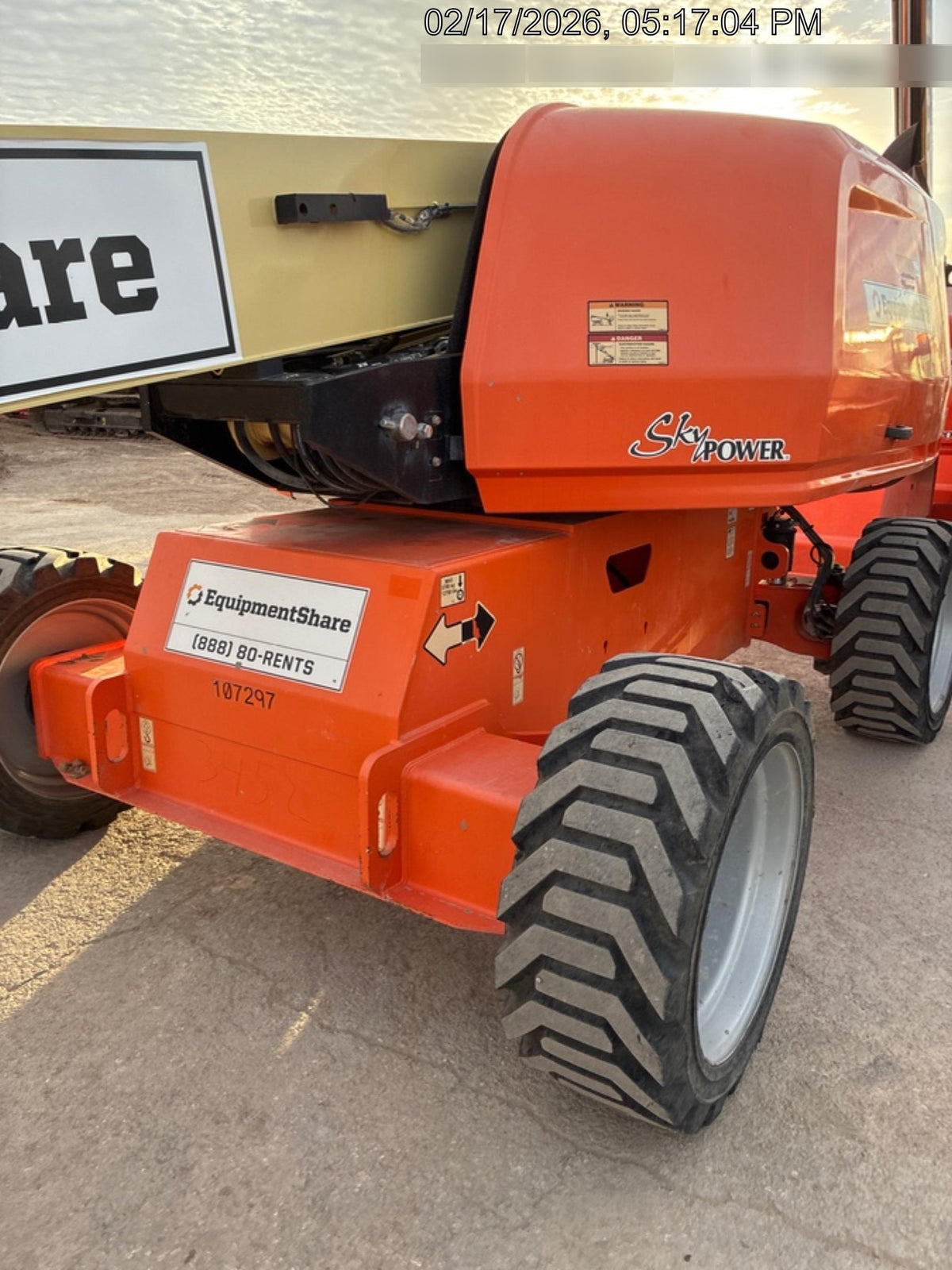 2020 JLG 600S