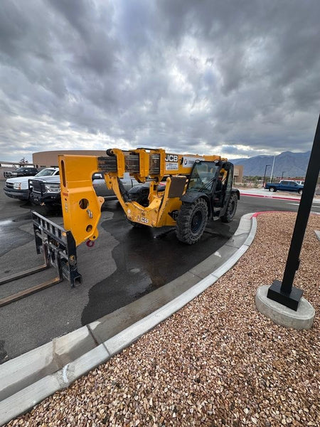 2021 JCB 512-56