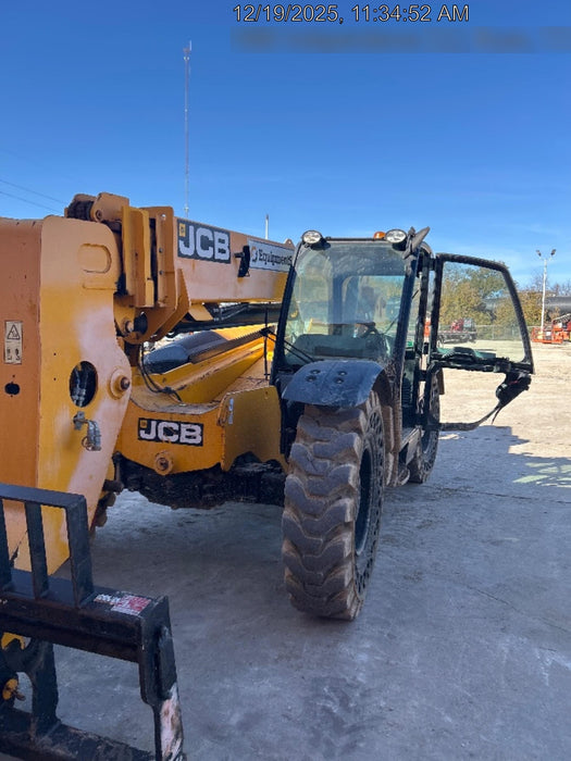 2019 JCB 509-42 Cab/Heat/Air, 74 HP, Solid Tires, STD Worklight, Beacon, Aux Hydraulics, Lifting Eye, Back up Alarm w/66" Carriage/60" Forks