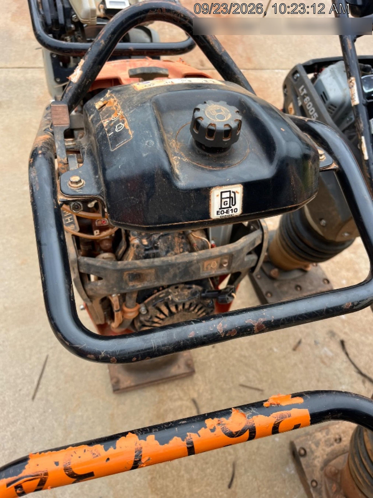 2025 HUSQVARNA LT6005