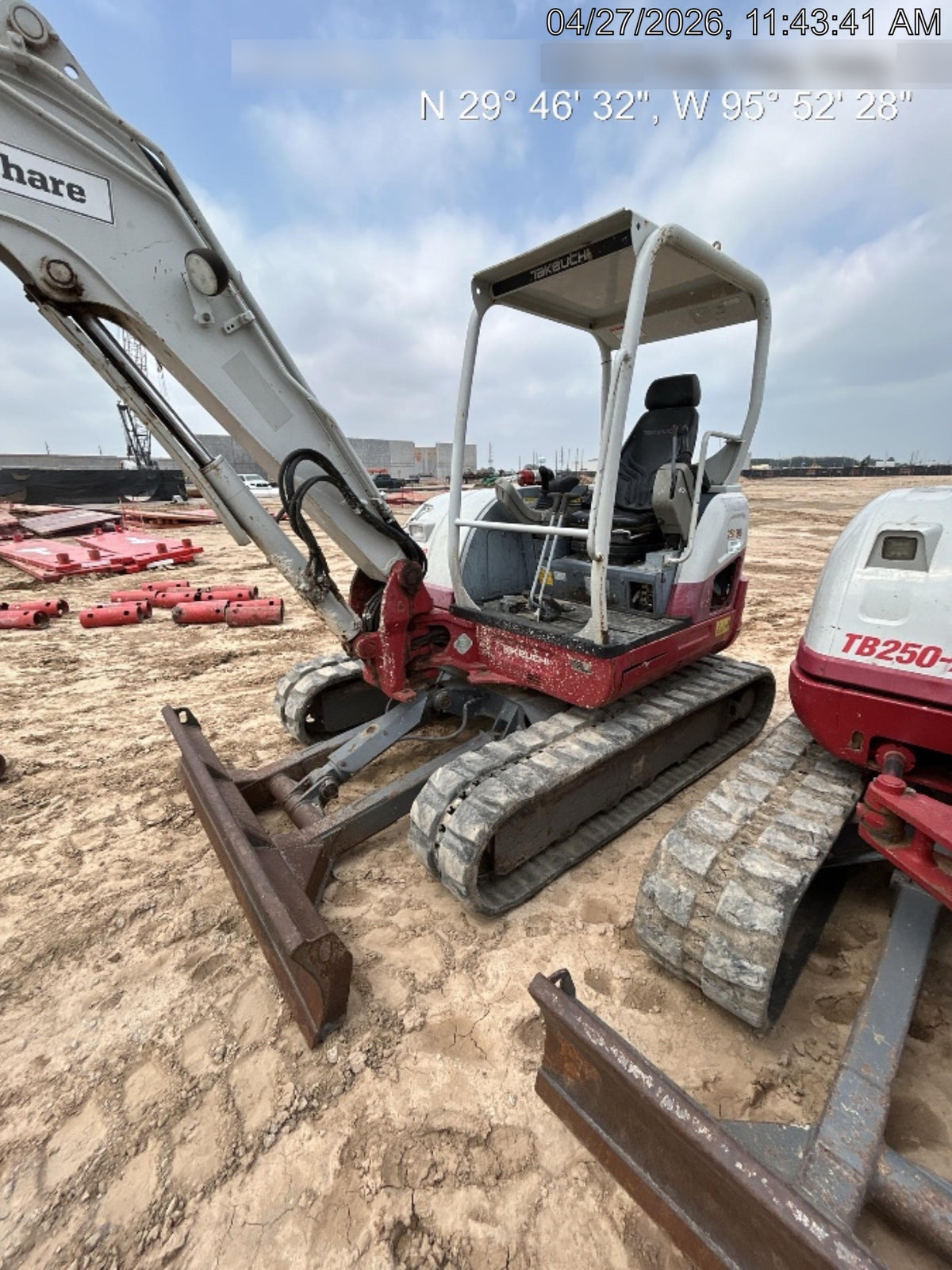 2019 Takeuchi TB260 Canopy w/Rubber Tracks, Auxiliary Hydraulics, Standard Blade, Manual QC