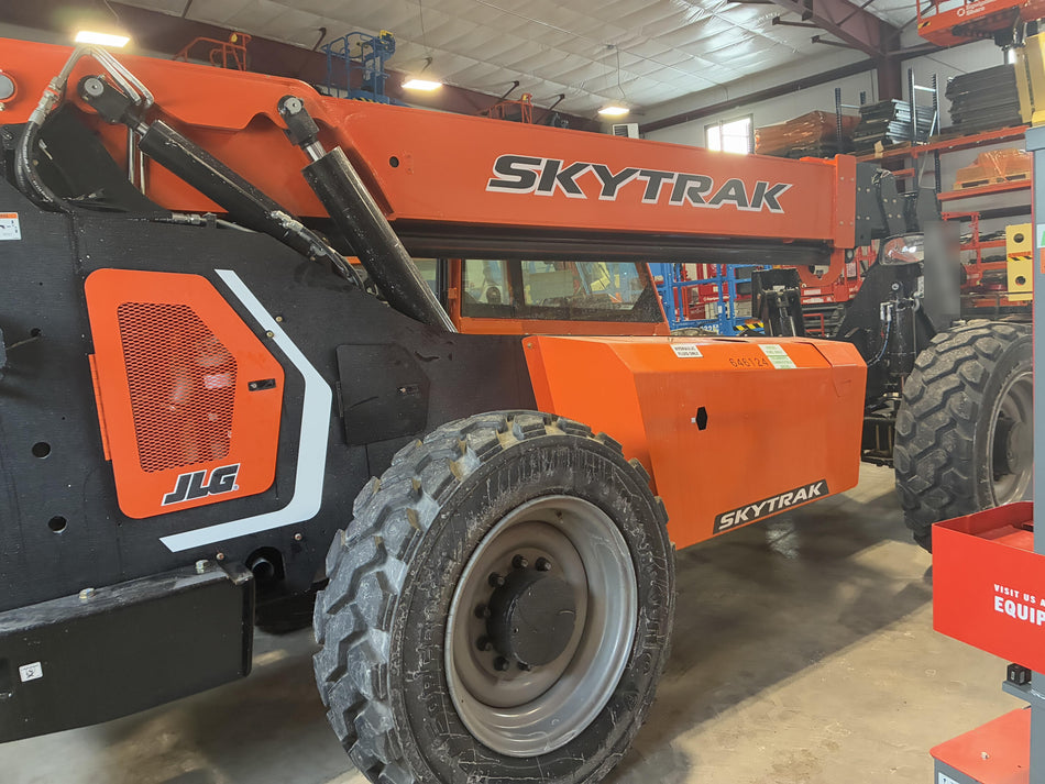 2025 SKYTRAK 10054