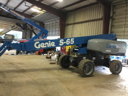 2017 GENIE S-65
