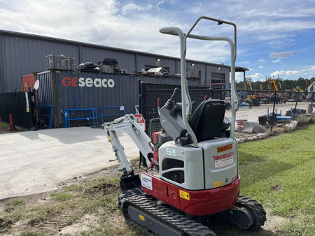 2023 TAKEUCHI TB210R