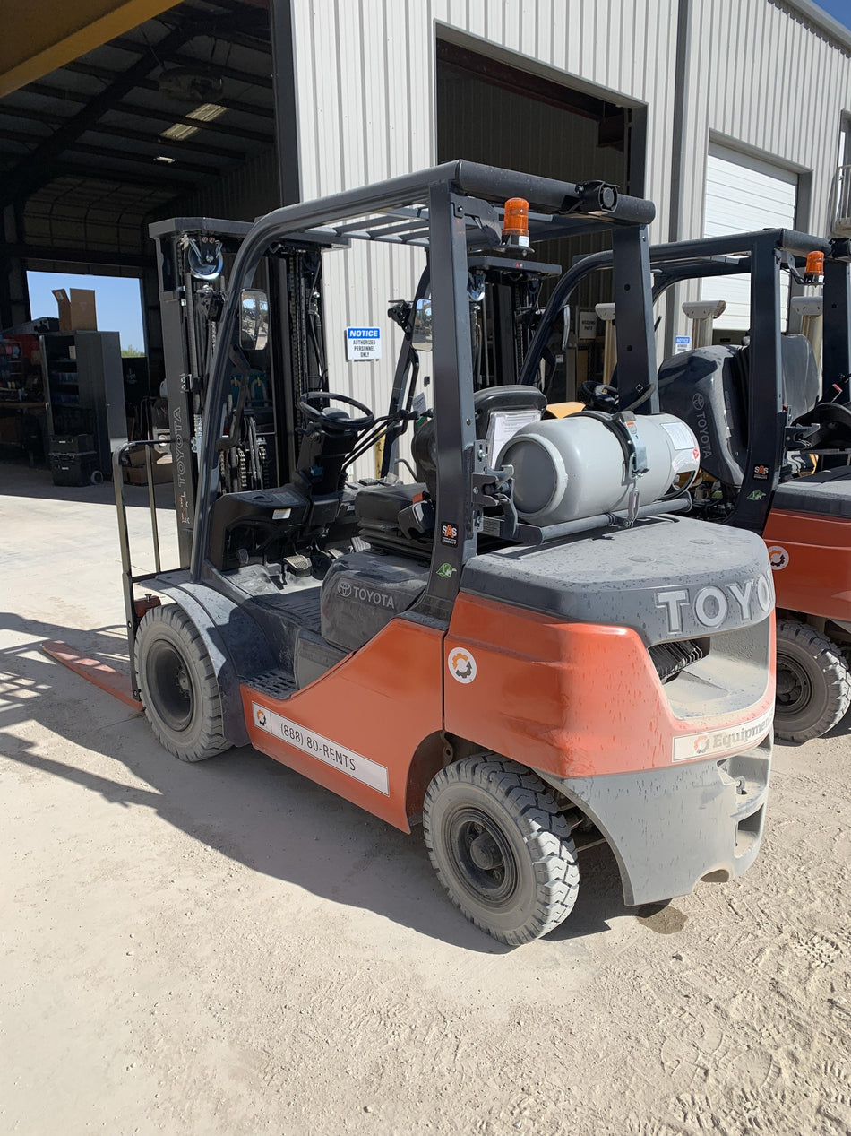 2022 TOYOTA 50-8FGU25