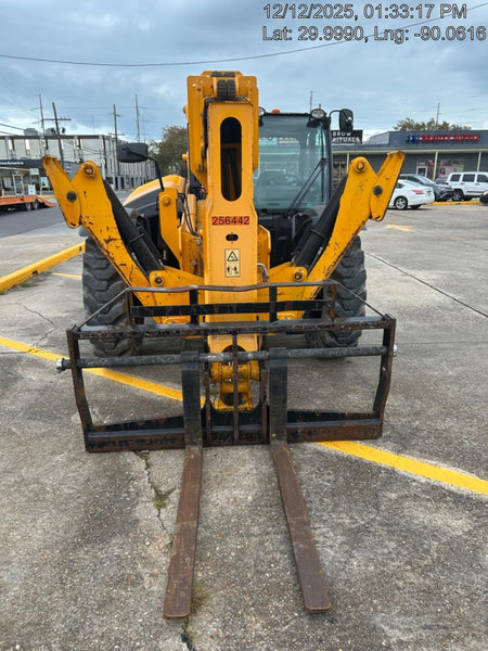 2022 JCB 510-56