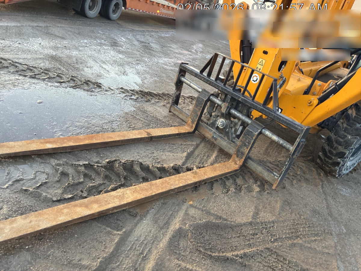 2023 JCB 514-56